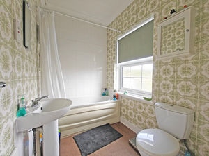 Photo 9- click for photo gallery